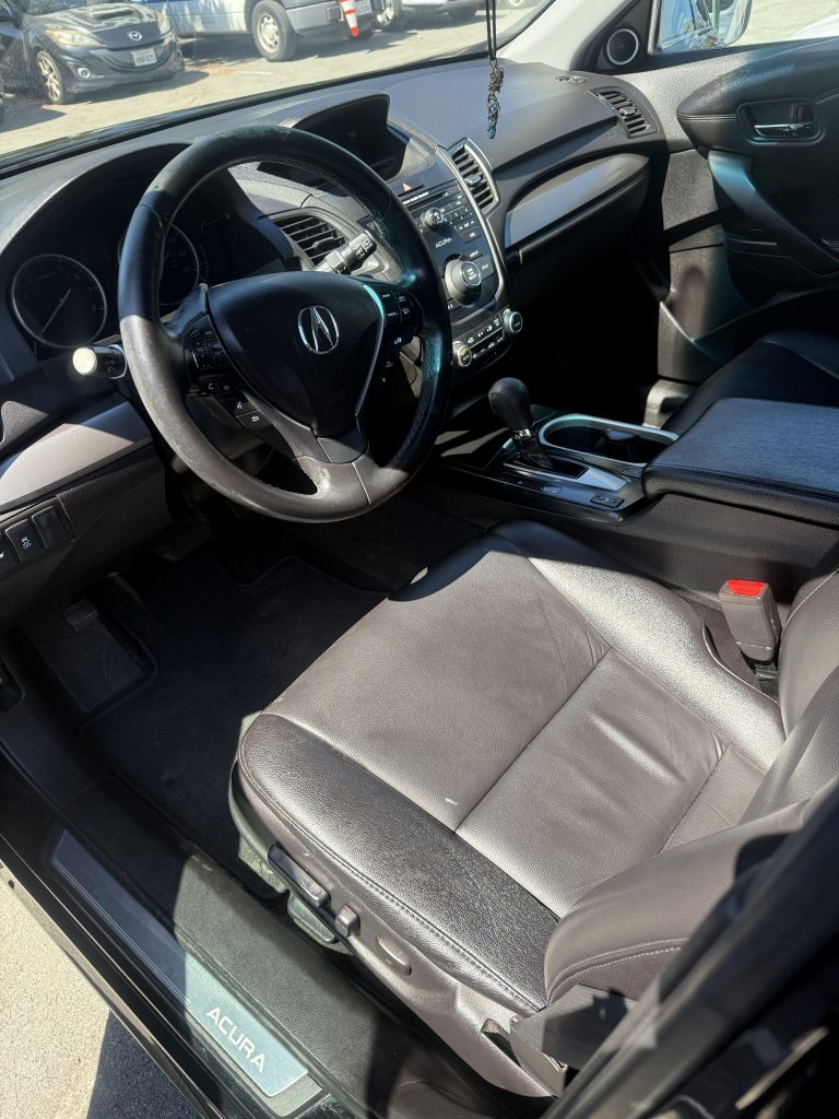 2018 Acure RDX - Interior 1